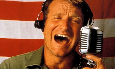 Robin Williams en la película “Buenos Días Vietnam”