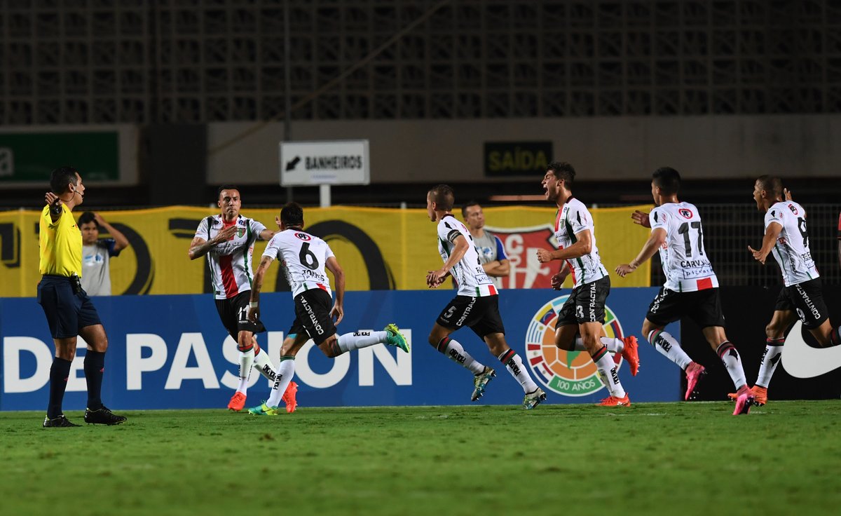 Palestino, de visitante, derrota 2 a 1 a Flamengo y ...