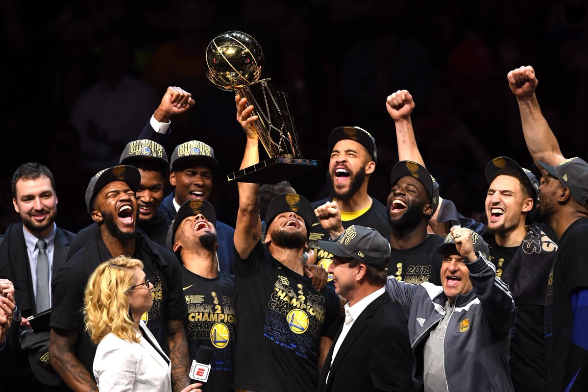 Los Golden State Warriors se coronaron campeones de la NBA por tercera